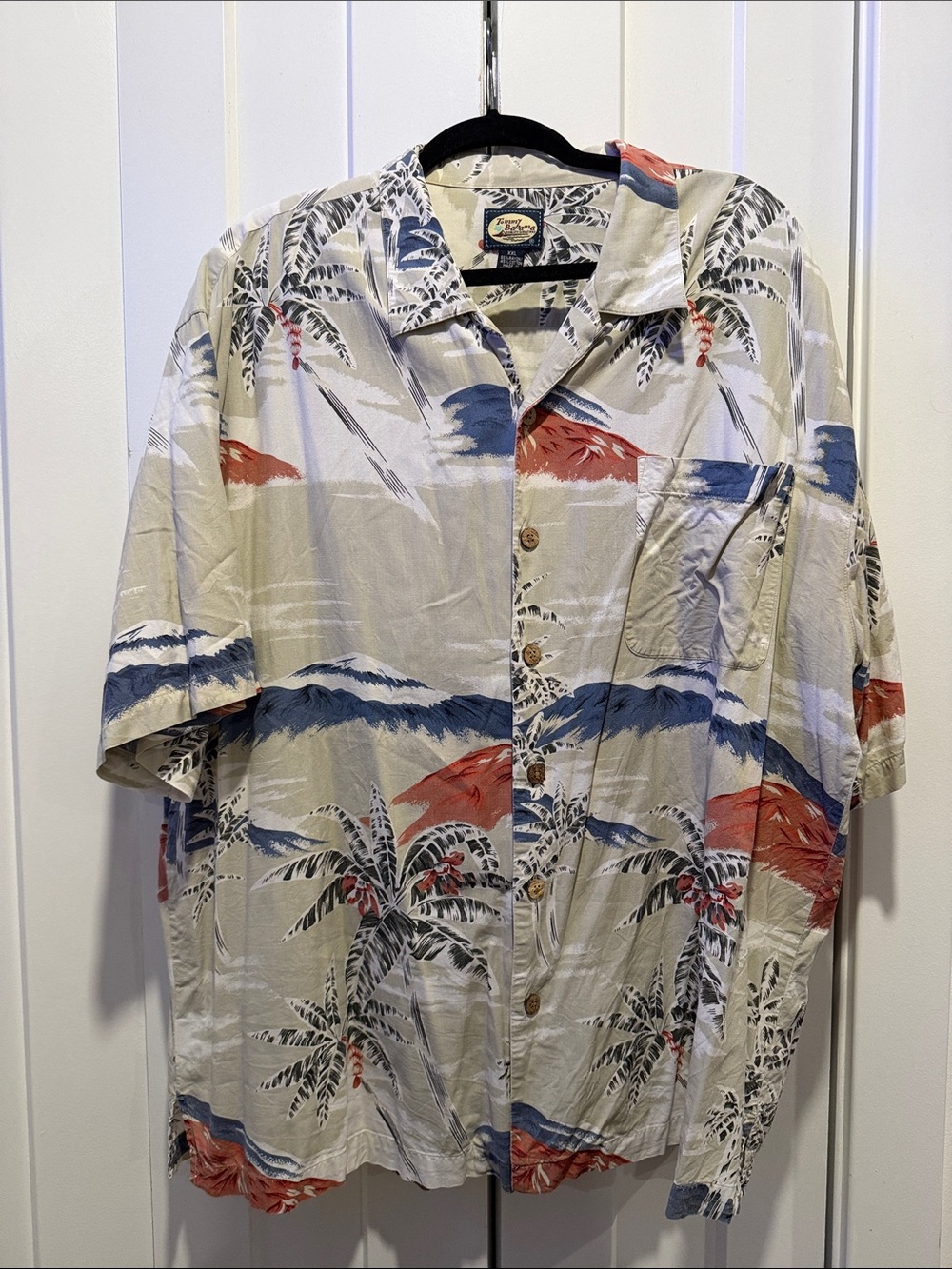 Tommy Bahama Cream Short-Sleeve Button-Down with Blue & Red Tropical Print